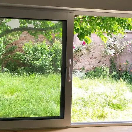 La Maisonnette Bleue, Eco-logis Equipe De Toilettes Seches *